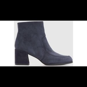 Suede 9 Eileen Fisher booties